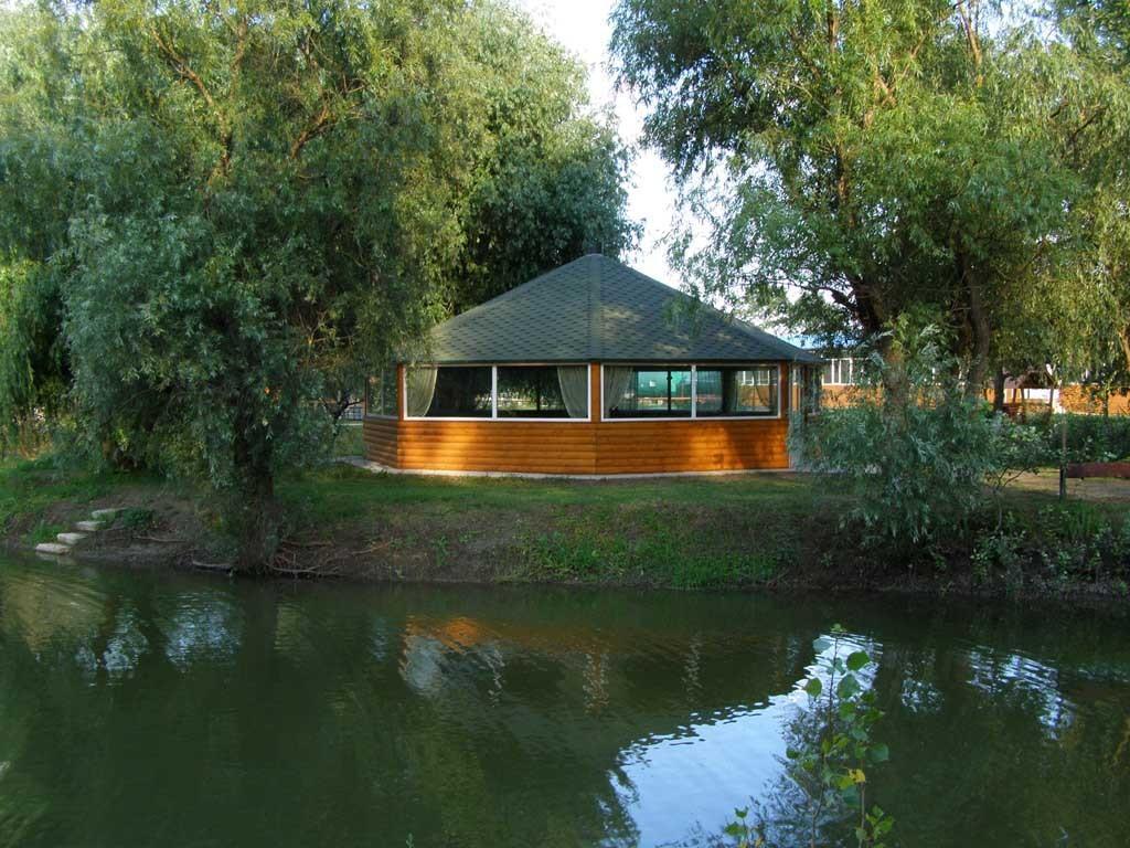 Holiday Park Dunay Kyslytsya Exterior foto